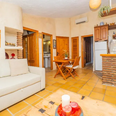 Cubo's La Fuente Del Pedregal Casa 3