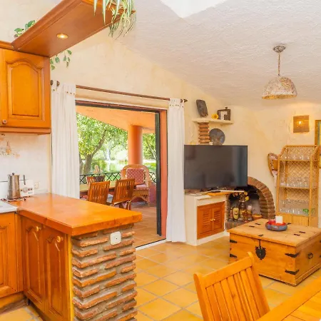 Cubo's La Fuente Del Pedregal Casa 3 Tatil Evi