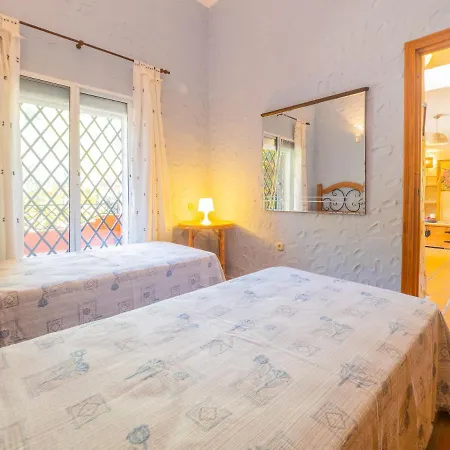 Cubo's La Fuente Del Pedregal Casa 3 Coín